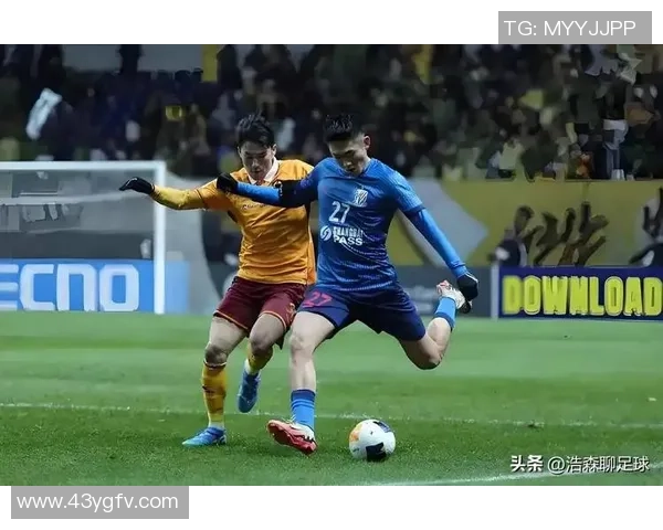 蔚山现代与上海上港对决裁判组全解析及比赛关键判罚回顾