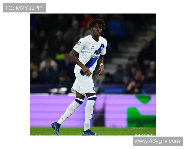 克雷卡米诺斯与维纳多斯联赛激战正酣精彩对决引人瞩目